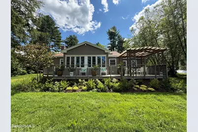 10 Mahkeenac Terr, Stockbridge, MA 01262 - Photo 4