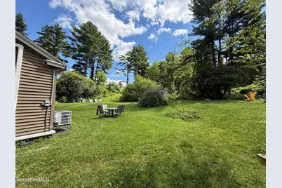 10 Mahkeenac Terr, Stockbridge, MA 01262 - Photo 46