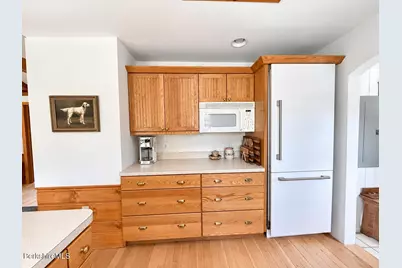 10 Mahkeenac Terr, Stockbridge, MA 01262 - Photo 20