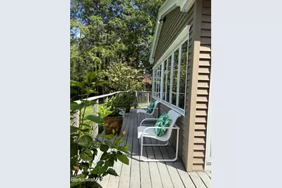 10 Mahkeenac Terr, Stockbridge, MA 01262 - Photo 8