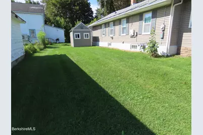 2 West Kittler Ave, Adams, MA 01220 - Photo 4
