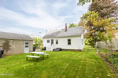 62 Easton Ave, Pittsfield, MA 01201 - Photo 6
