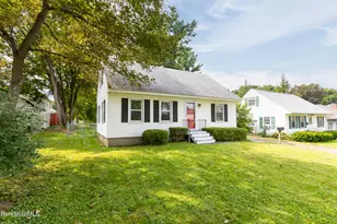 62 Easton Ave, Pittsfield, MA 01201 - Photo 2