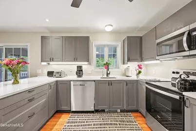 229 Hamilton Rd, Becket, MA 01223 - Photo 6