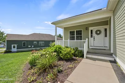 23 Aspen Way, Pittsfield, MA 01201 - Photo 4
