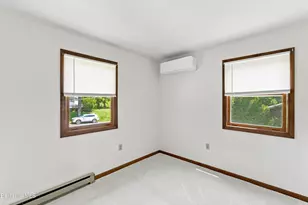 78 Oakhurst Ave, Pittsfield, MA 01201 - Photo 20