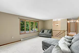 78 Oakhurst Ave, Pittsfield, MA 01201 - Photo 10