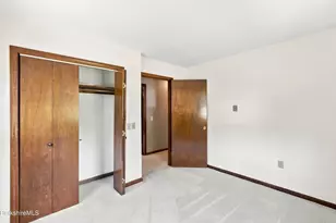 78 Oakhurst Ave, Pittsfield, MA 01201 - Photo 22