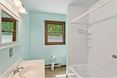 78 Oakhurst Ave, Pittsfield, MA 01201 - Photo 16