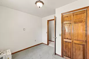 78 Oakhurst Ave, Pittsfield, MA 01201 - Photo 18