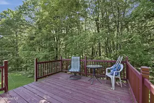 78 Oakhurst Ave, Pittsfield, MA 01201 - Photo 32