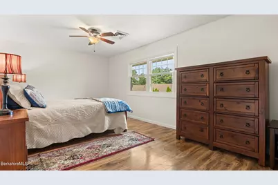 53 Greenings Ave, Pittsfield, MA 01201 - Photo 30