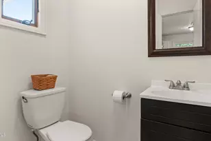 53 Greenings Ave, Pittsfield, MA 01201 - Photo 8
