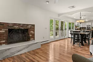 53 Greenings Ave, Pittsfield, MA 01201 - Photo 18