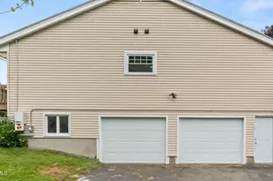 53 Greenings Ave, Pittsfield, MA 01201 - Photo 48