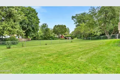 53 Greenings Ave, Pittsfield, MA 01201 - Photo 42