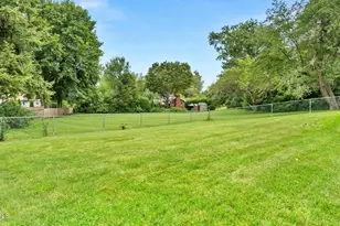 53 Greenings Ave, Pittsfield, MA 01201 - Photo 42