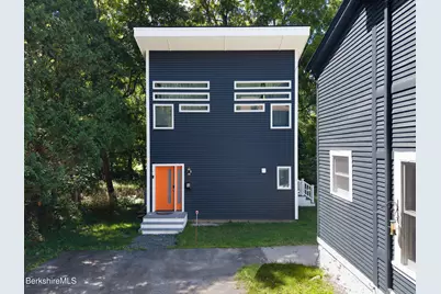 181/183 North St, Williamstown, MA 01267 - Photo 4
