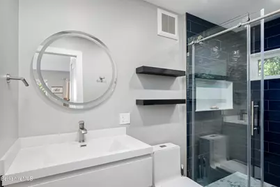 181/183 North St, Williamstown, MA 01267 - Photo 12