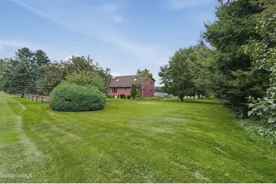 149 Longview Ter, Pittsfield, MA 01201 - Photo 54