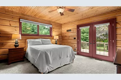 354 Woodmere Rd, Becket, MA 01223 - Photo 20