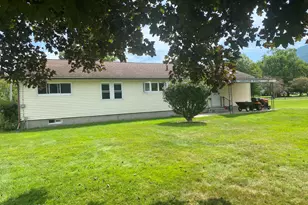 19 Chenaille Terrace, North Adams, MA 01247 - Photo 66
