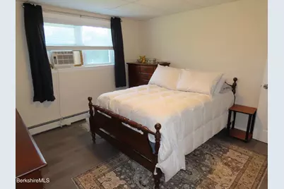 220 E Windsor Rd, Peru, MA 01235 - Photo 32
