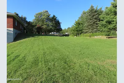 220 E Windsor Rd, Peru, MA 01235 - Photo 46