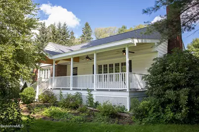 139 Mountain Dr, Pittsfield, MA 01201 - Photo 2
