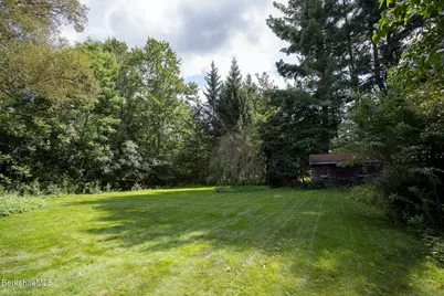 139 Mountain Dr, Pittsfield, MA 01201 - Photo 24