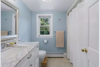 139 Mountain Dr, Pittsfield, MA 01201 - Photo 38