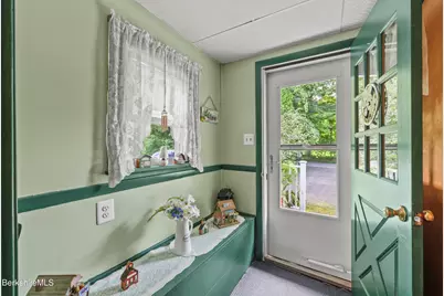 344 Stewart White Rd, Cheshire, MA 01225 - Photo 6