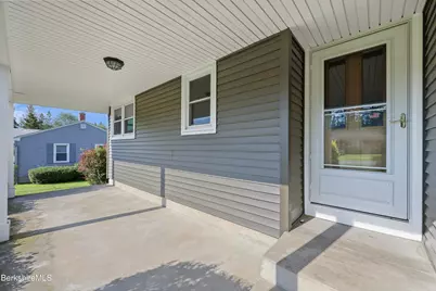 17 Howe Rd, Pittsfield, MA 01201 - Photo 32