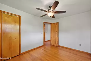 17 Howe Rd, Pittsfield, MA 01201 - Photo 16