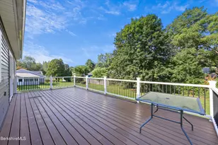17 Howe Rd, Pittsfield, MA 01201 - Photo 24