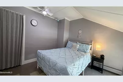 427 State St, North Adams, MA 01247 - Photo 38