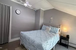 427 State St, North Adams, MA 01247 - Photo 38