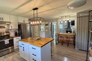 427 State St, North Adams, MA 01247 - Photo 16