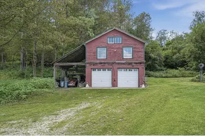 427 State St, North Adams, MA 01247 - Photo 14
