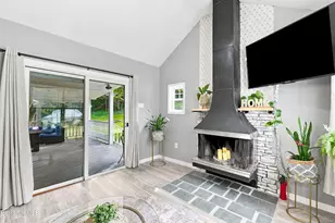 427 State St, North Adams, MA 01247 - Photo 38