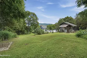 427 State St, North Adams, MA 01247 - Photo 20