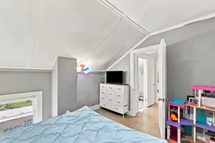 427 State St, North Adams, MA 01247 - Photo 62