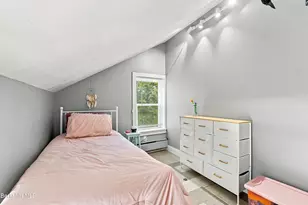 427 State St, North Adams, MA 01247 - Photo 56