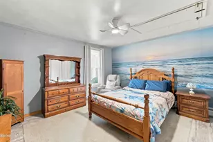 427 State St, North Adams, MA 01247 - Photo 42
