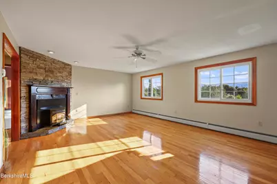175 Oak Hill, North Adams, MA 01247 - Photo 22