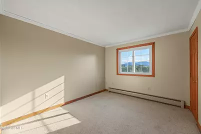 175 Oak Hill, North Adams, MA 01247 - Photo 32