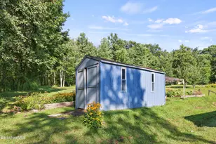 175 Oak Hl, North Adams, MA 01247 - Photo 54
