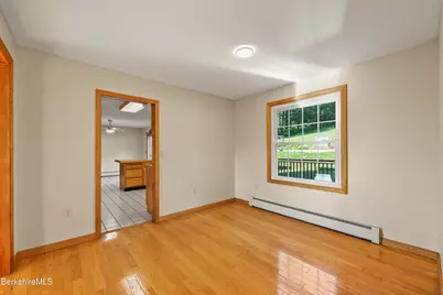 175 Oak Hill, North Adams, MA 01247 - Photo 14