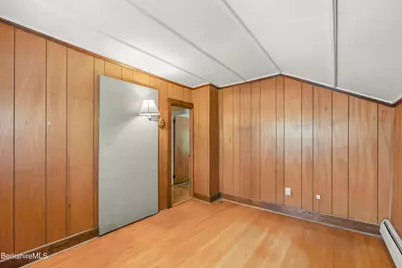 1350 Massachusetts Ave, North Adams, MA 01247 - Photo 34