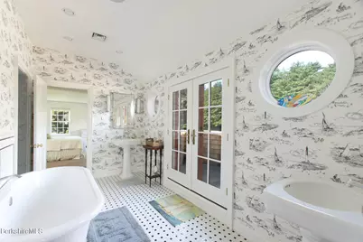 [Address not provided], Great Barrington, MA 01230 - Photo 58
